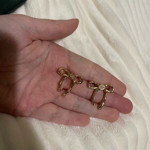 Elegant Gold Bow Earrings
